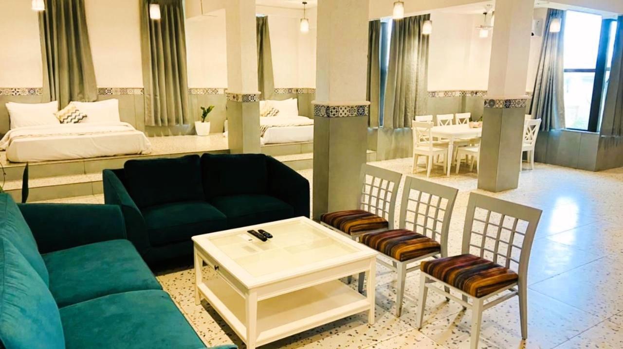 Nest Beacon Resort Daman Extérieur photo